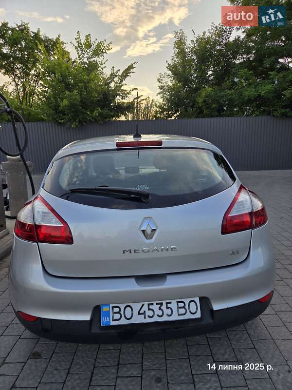 Хэтчбек Renault Megane 2011 в Тернополе