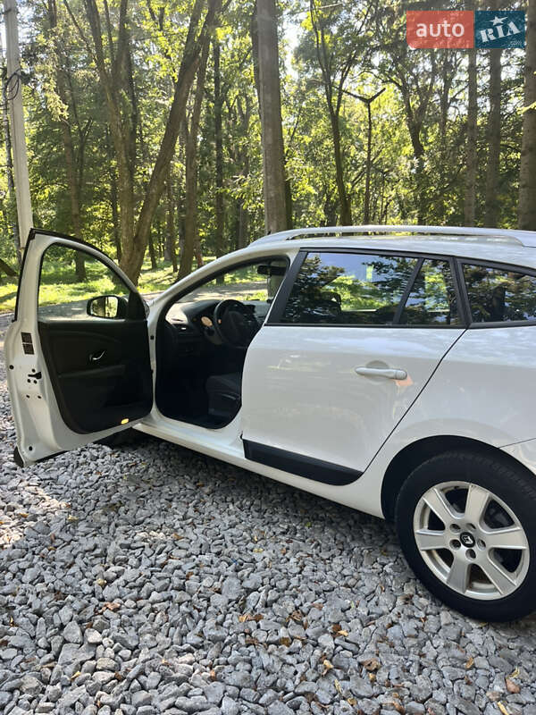 Универсал Renault Megane 2011 в Киеве