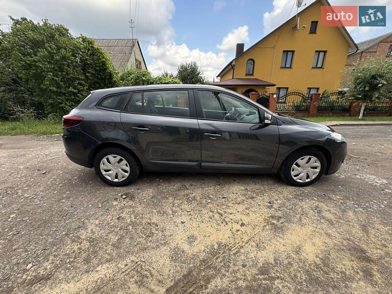 Универсал Renault Megane 2012 в Луцке