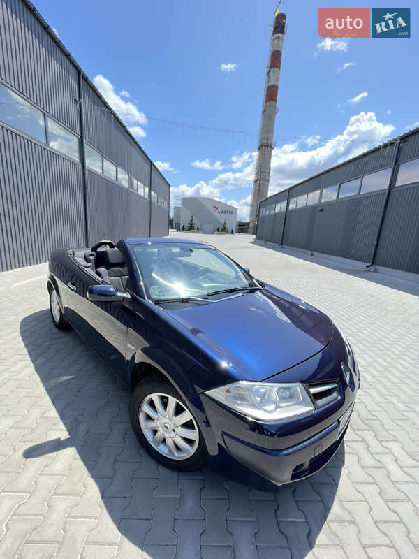 Кабріолет Renault Megane 2008 в 