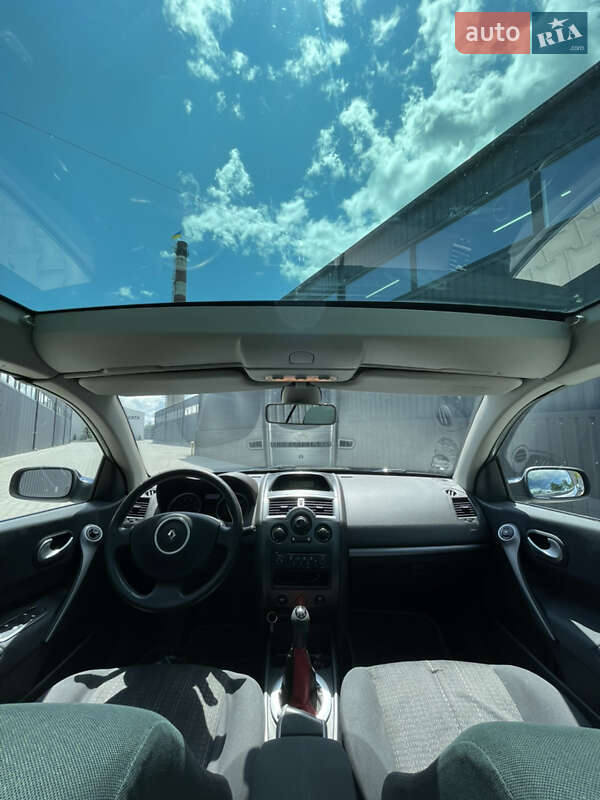 Кабриолет Renault Megane 2008 в Днепре