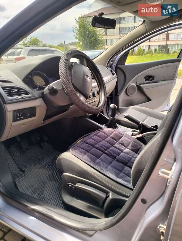 Хэтчбек Renault Megane 2008 в Ивано-Франковске