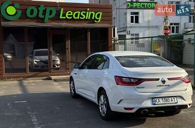 Седан Renault Megane 2020 в 
