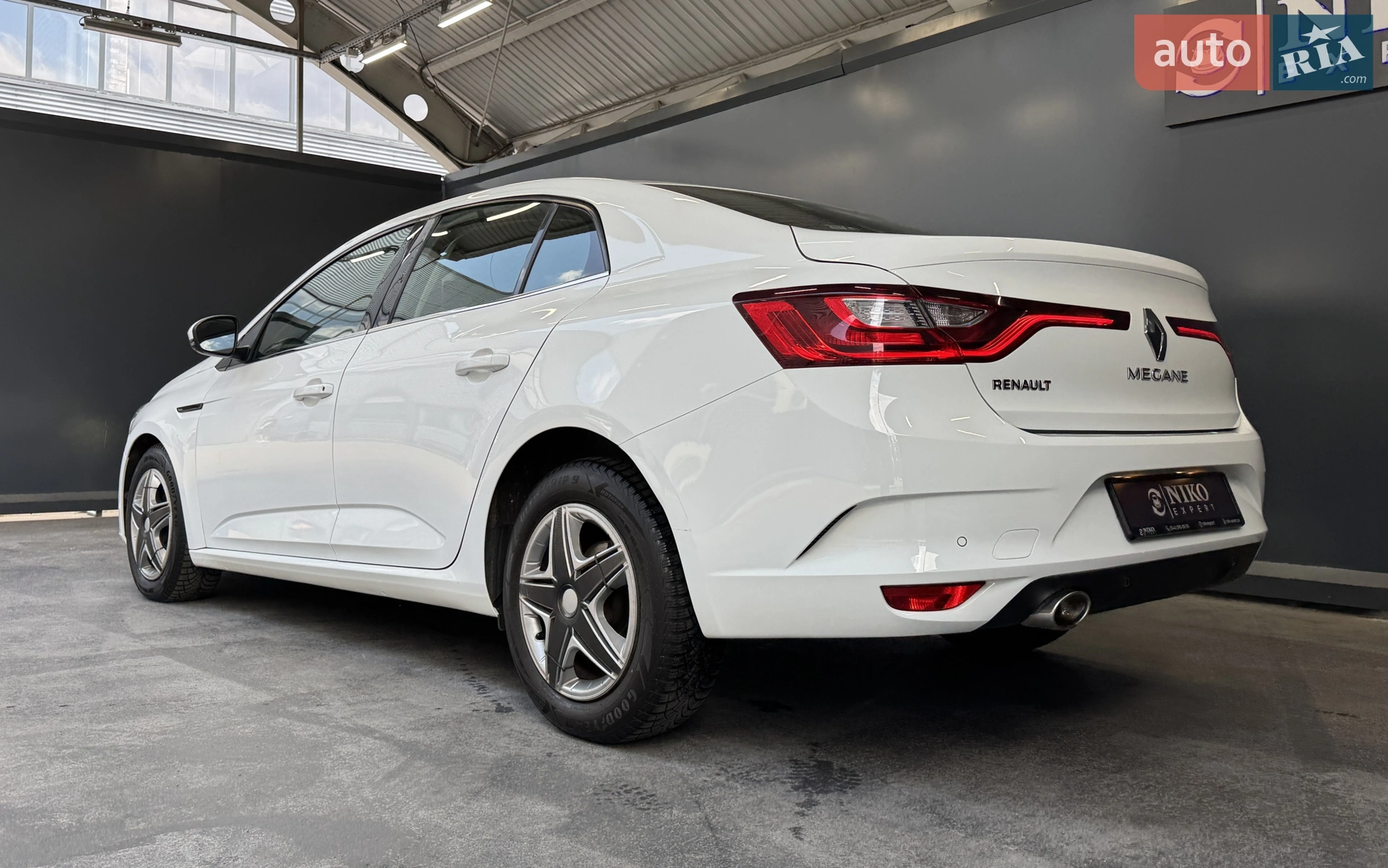 2018 Renault Megane - мініатюра 12