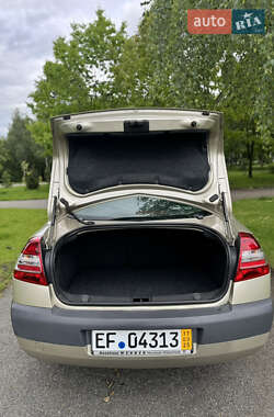 Седан Renault Megane 2006 в 