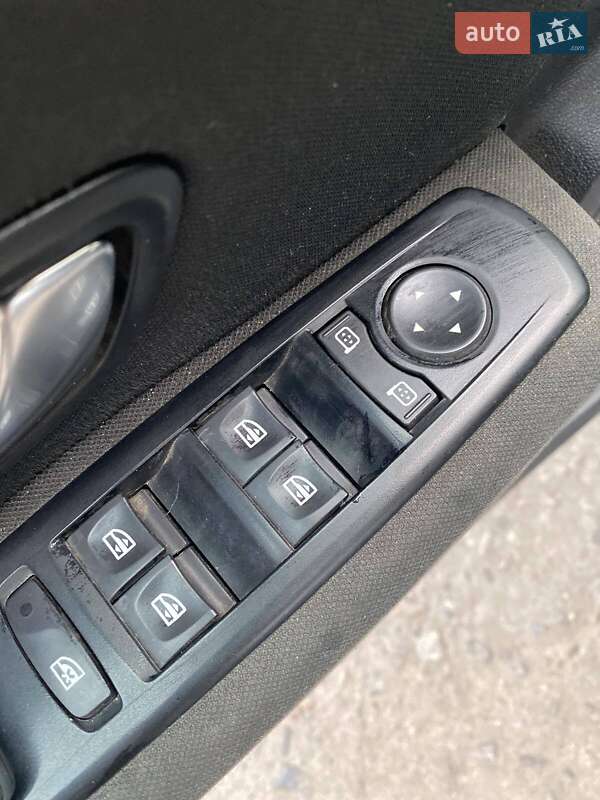Хэтчбек Renault Megane 2011 в Сумах