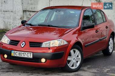 Седан Renault Megane 2004 в Стрию