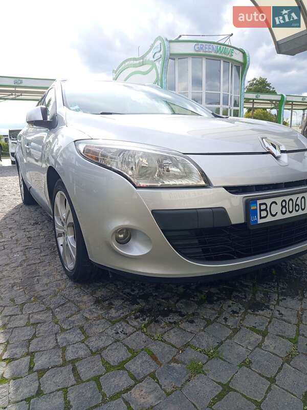 Универсал Renault Megane 2011 в Золочеве