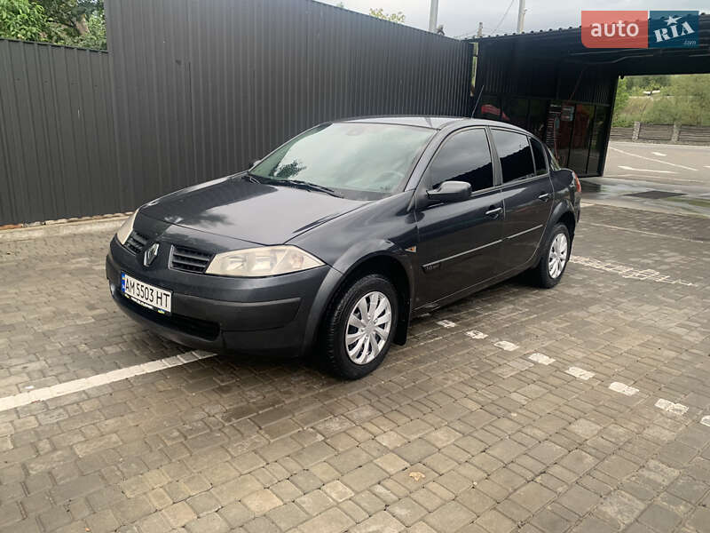 Седан Renault Megane 2004 в Звягеле