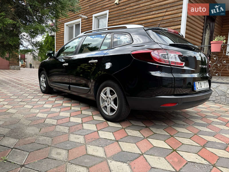 Универсал Renault Megane 2011 в Котельве
