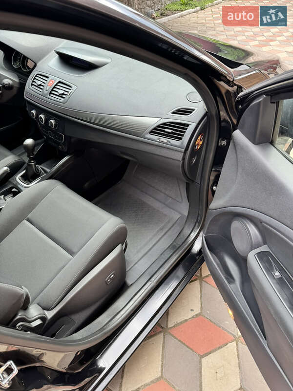 Универсал Renault Megane 2011 в Котельве