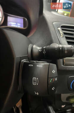 Хэтчбек Renault Megane 2014 в 