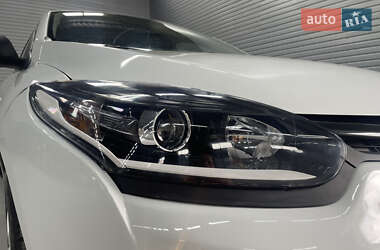 Хэтчбек Renault Megane 2014 в 