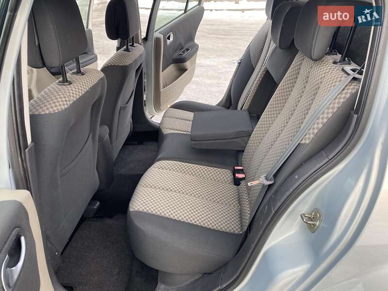 Хетчбек Renault Megane 2002 в Харкові фото 4 Хетчбек Renault Megane 2002 в Харкові