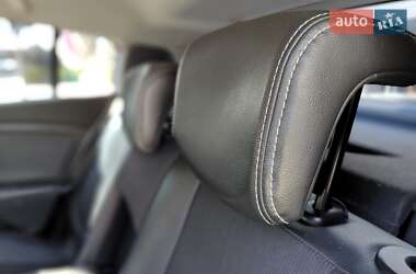 Хетчбек Renault Megane 2013 в 