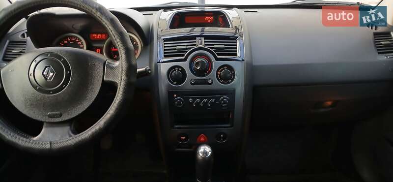 Хетчбек Renault Megane 2004 в Рогатині