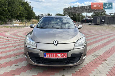 Хетчбек Renault Megane 2009 в 