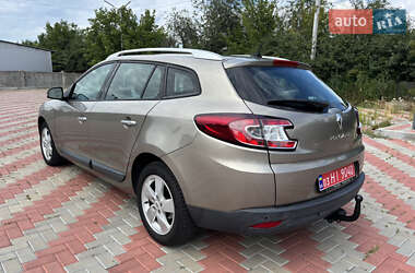 Хетчбек Renault Megane 2009 в 