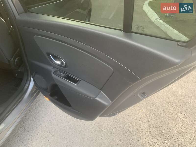 Универсал Renault Megane 2011 в Львове