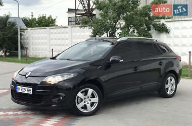 Универсал Renault Megane 2011 в Теофиполе