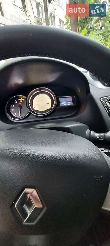 Хетчбек Renault Megane 2012 в Одесі фото 81 Хетчбек Renault Megane 2012 в Одесі