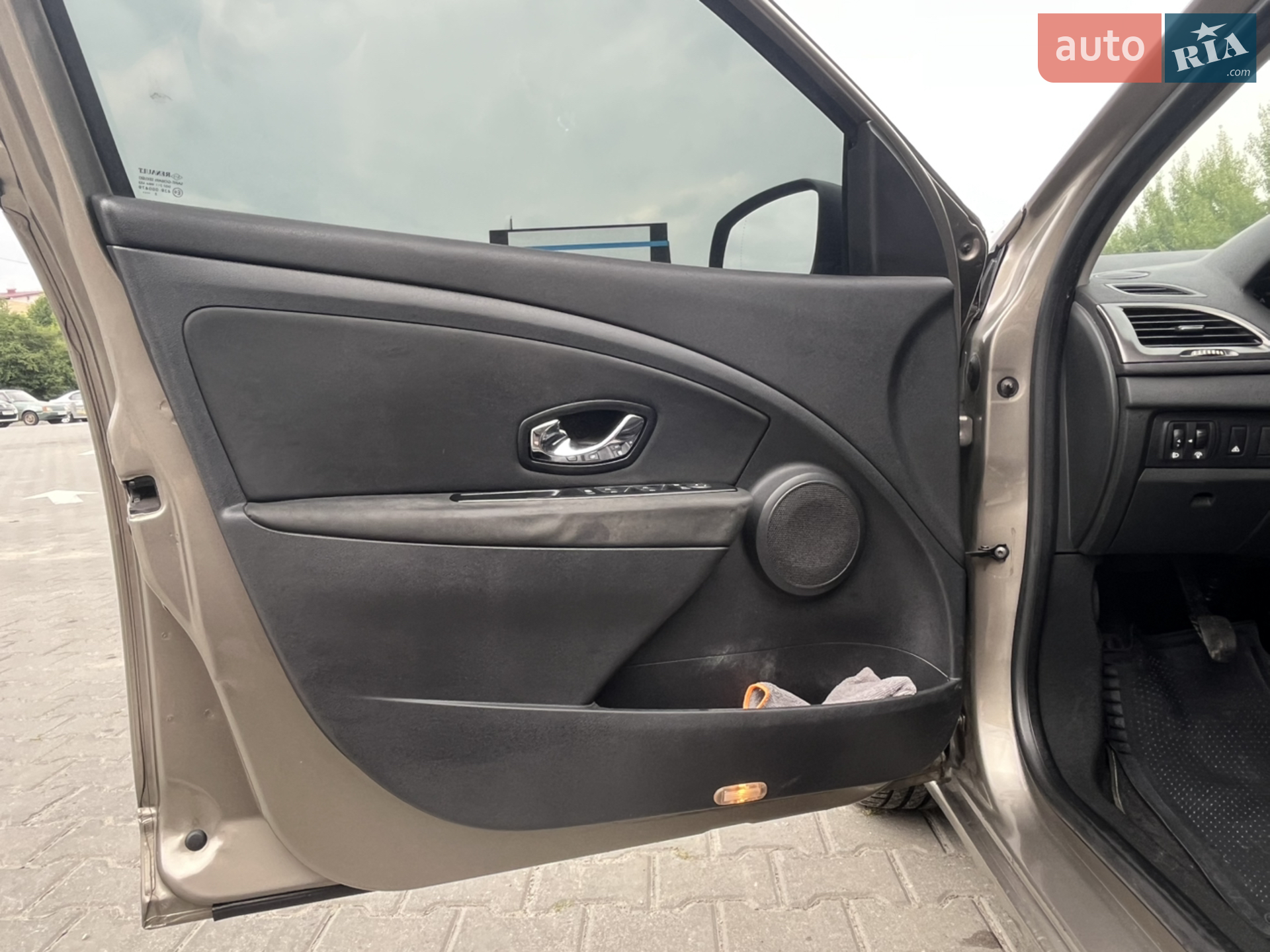 2012 Renault Megane - мініатюра 18