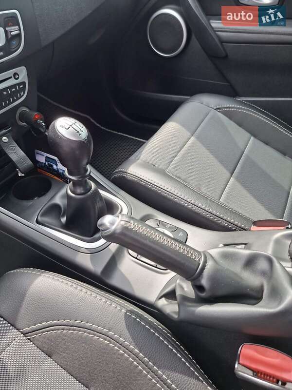 Универсал Renault Megane 2009 в Кременчуге фото 15 Универсал Renault Megane 2009 в Кременчуге