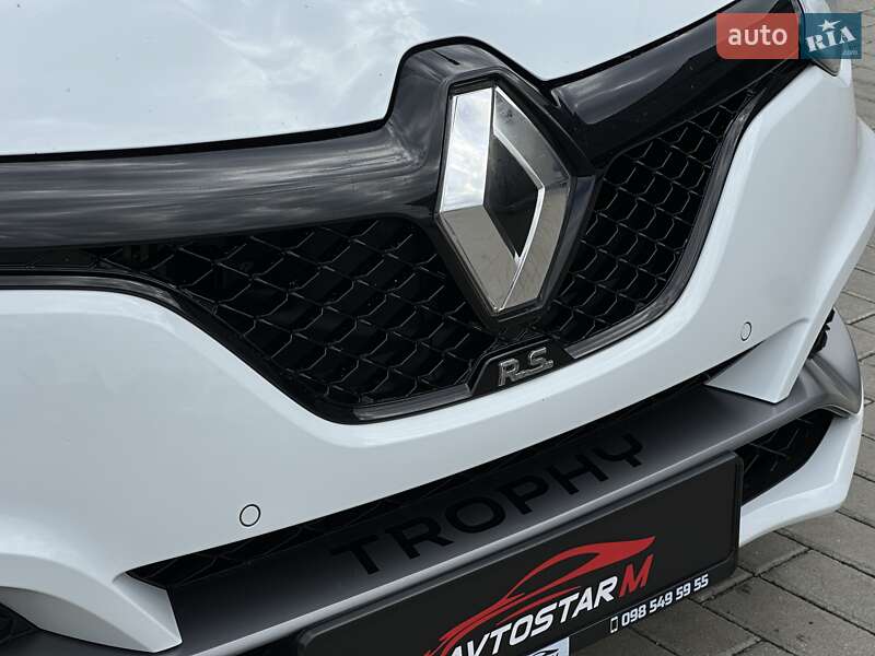 Хэтчбек Renault Megane 2019 в Мукачево