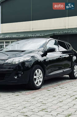 Універсал Renault Megane 2011 в Збаражі