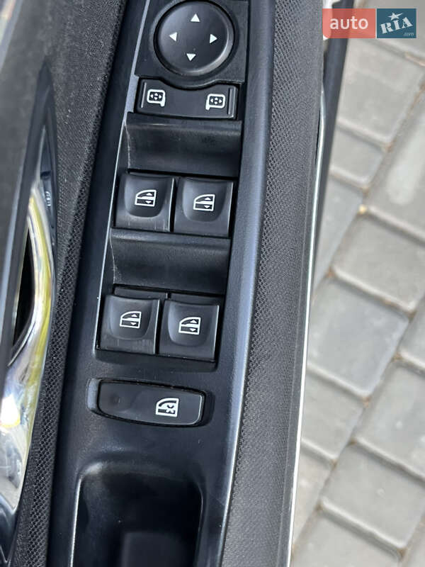 Универсал Renault Megane 2014 в Сарате