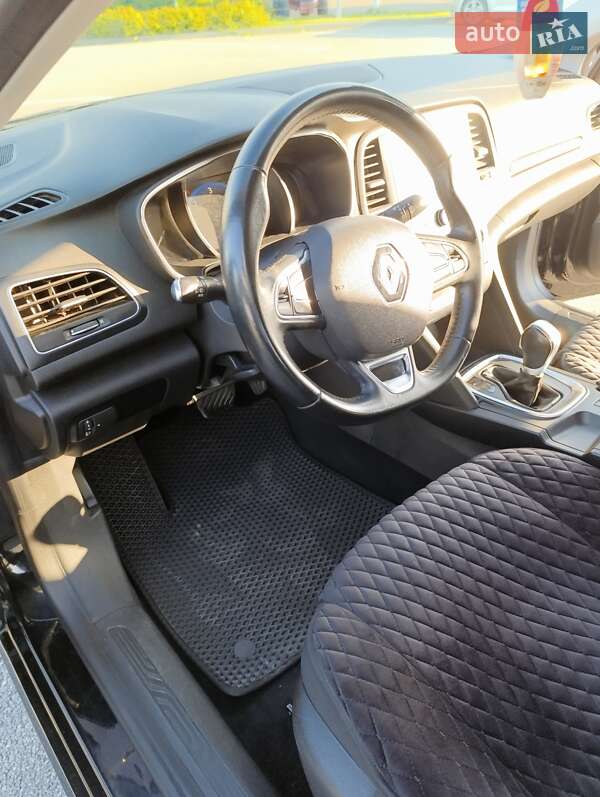 Универсал Renault Megane 2017 в Кременце