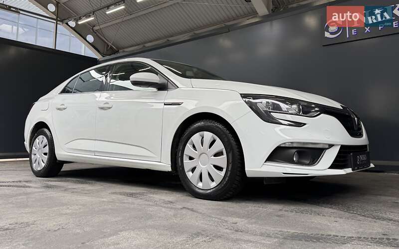 Седан Renault Megane 2018 в Киеве