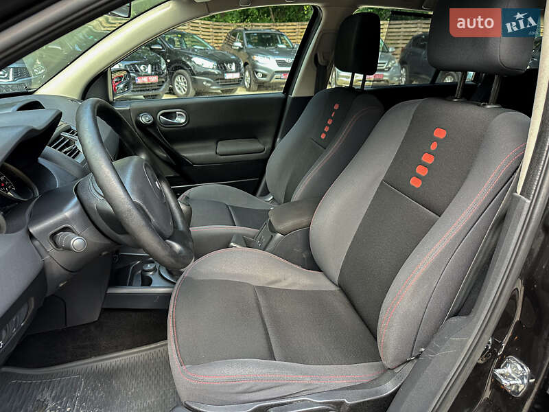 Универсал Renault Megane 2007 в Бродах фото 64 Универсал Renault Megane 2007 в Бродах