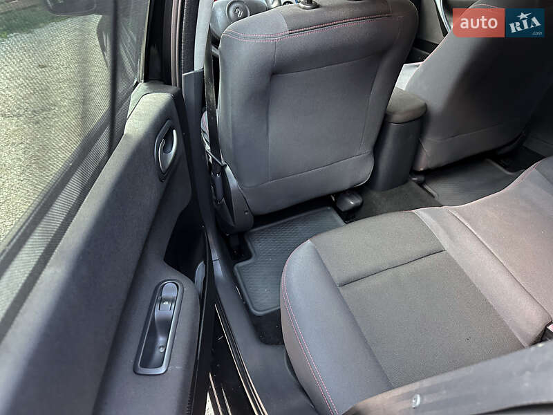 Универсал Renault Megane 2007 в Бродах фото 79 Универсал Renault Megane 2007 в Бродах