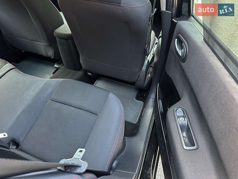 Универсал Renault Megane 2007 в Бродах фото 95 Универсал Renault Megane 2007 в Бродах