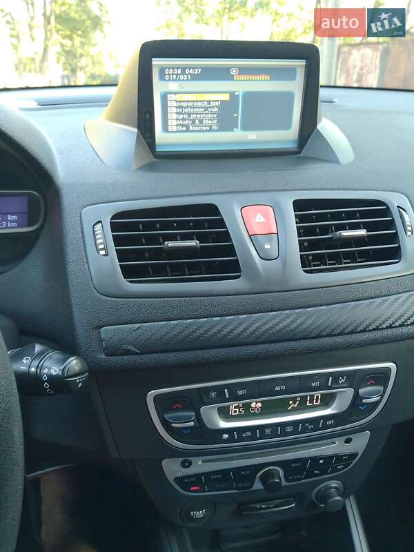 Хетчбек Renault Megane 2009 в Кривому Розі фото 27 Хетчбек Renault Megane 2009 в Кривому Розі