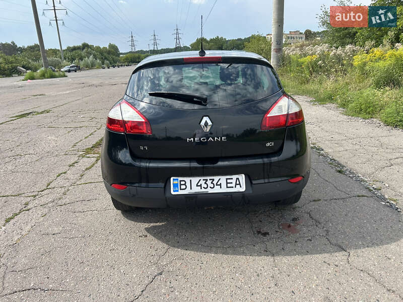 Хэтчбек Renault Megane 2010 в Полтаве фото 12 Хэтчбек Renault Megane 2010 в Полтаве