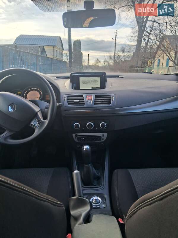 Хэтчбек Renault Megane 2013 в Староконстантинове