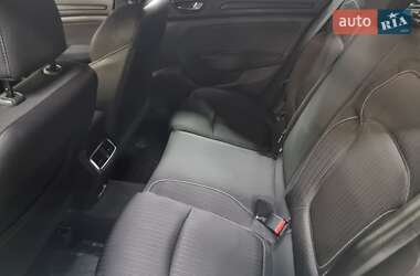 Седан Renault Megane 2020 в 