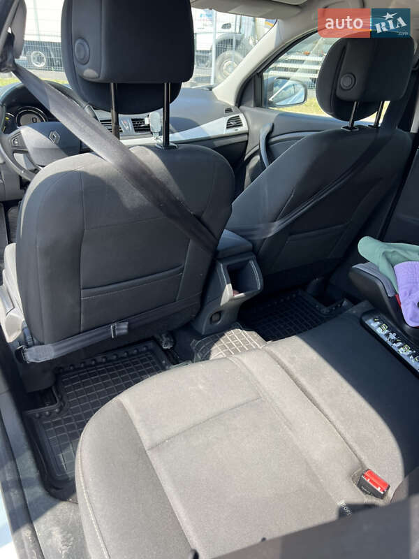 Универсал Renault Megane 2013 в Коростышеве фото 10 Универсал Renault Megane 2013 в Коростышеве