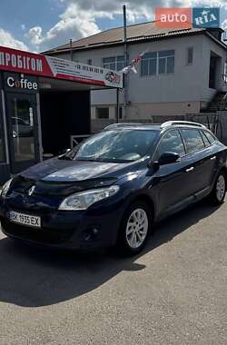 Универсал Renault Megane 2010 в Каменке