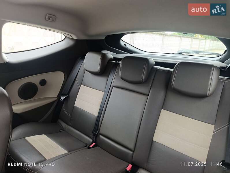 Хетчбек Renault Megane 2013 в Ужгороді