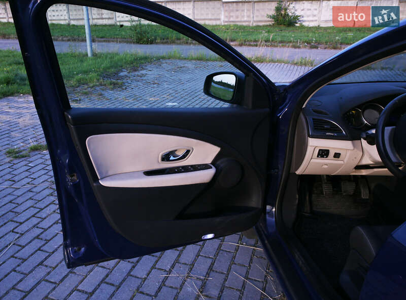 Универсал Renault Megane 2012 в Львове фото 25 Универсал Renault Megane 2012 в Львове