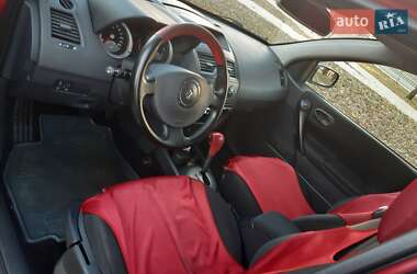 Хетчбек Renault Megane 2004 в  фото 2 Хетчбек Renault Megane 2004 в