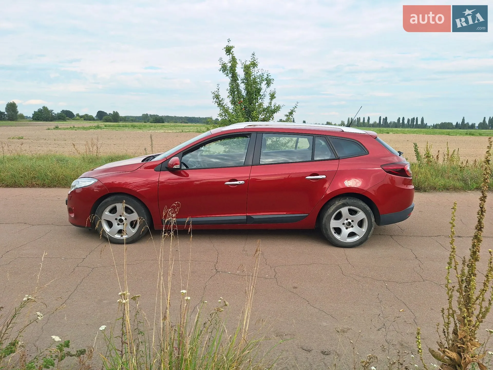 Renault Megane 2011 VIN VF1KZ090E46382434 фото оголошення 2 з 25