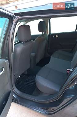 Универсал Renault Megane 2009 в 