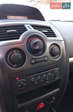 Универсал Renault Megane 2009 в 