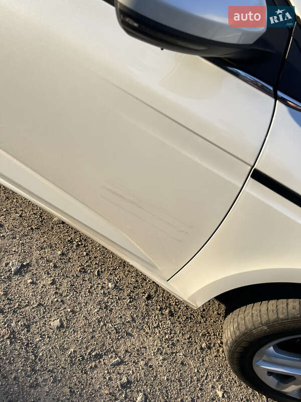 Хэтчбек Renault Megane 2016 в Вышгороде фото 29 Хэтчбек Renault Megane 2016 в Вышгороде