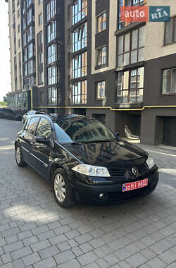 Хэтчбек Renault Megane 2007 в 