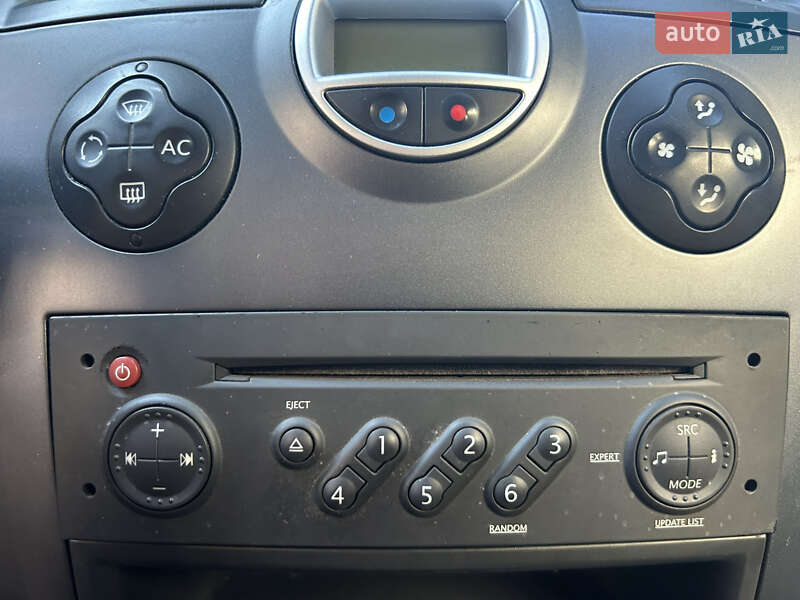 Хэтчбек Renault Megane 2007 в Ивано-Франковске фото 26 Хэтчбек Renault Megane 2007 в Ивано-Франковске